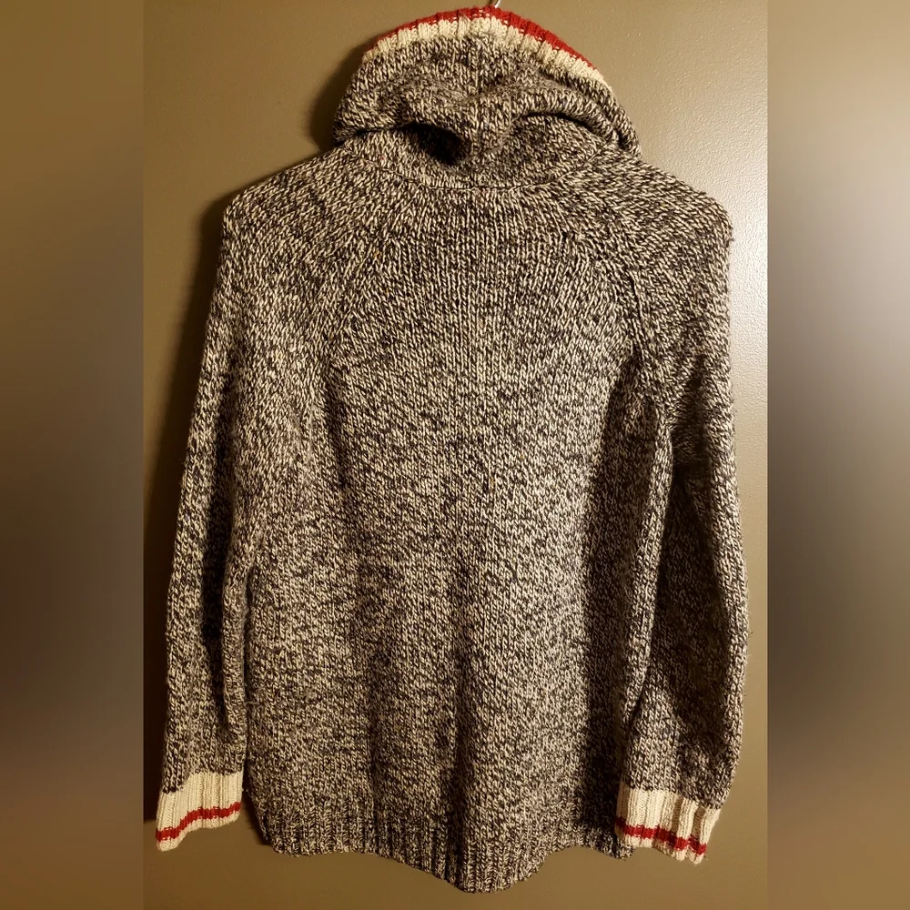 ROOTS Sweater - Picture 2 of 5